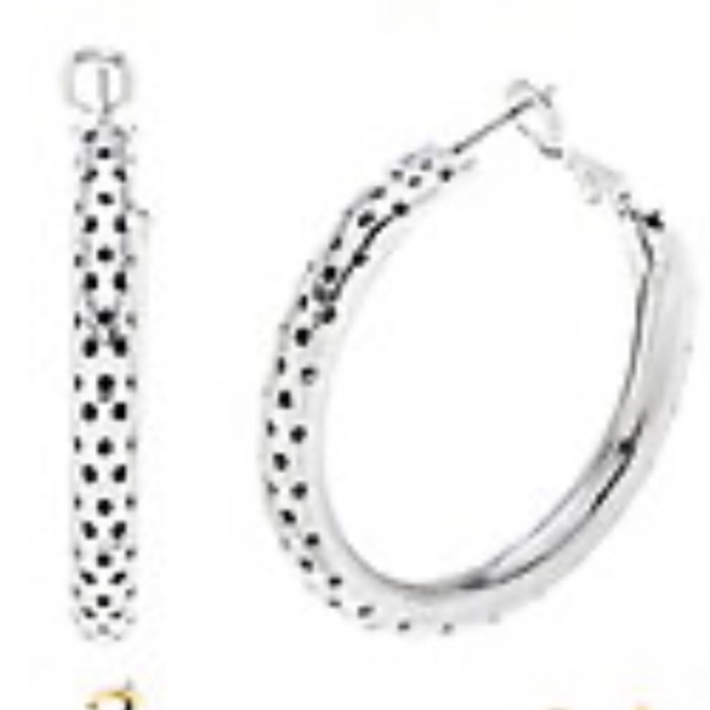 Super cute silver hoops